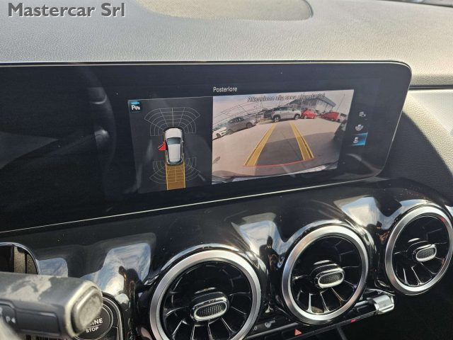 MERCEDES-BENZ GLA 250 usata, con Riconoscimento dei segnali stradali