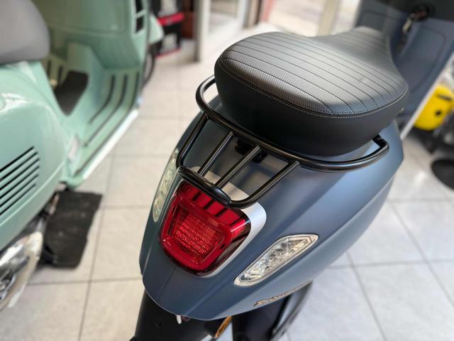 PIAGGIO Vespa 125 Primavera usata 11