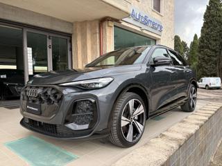 AUDI Q5 TDI 150 kW mHEV+ S tronic quattro S line edition.