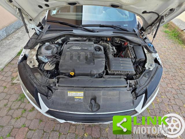 AUDI TT usata, con Leve al volante
