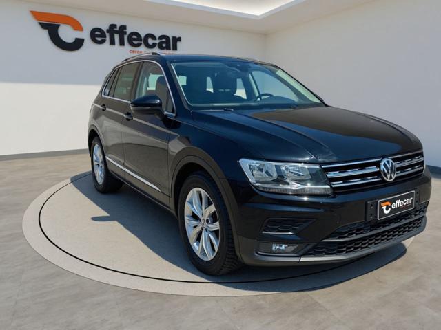 VOLKSWAGEN Tiguan usata, con Airbag laterali