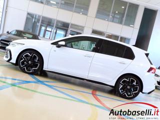 VOLKSWAGEN Golf usata, con Isofix