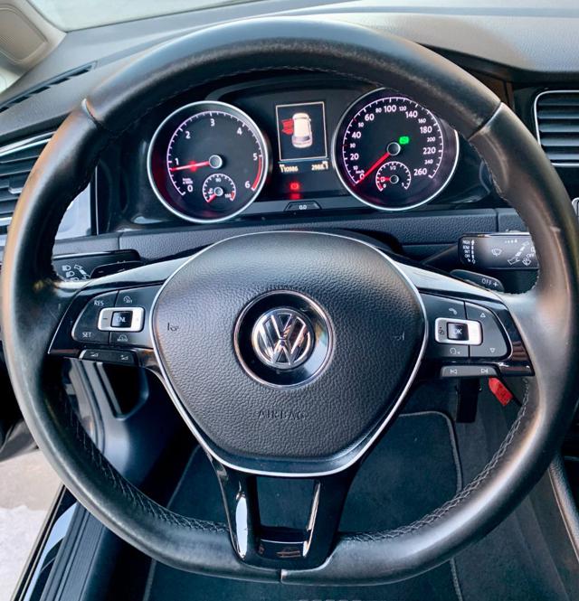 VOLKSWAGEN Golf usata, con Chiusura centralizzata
