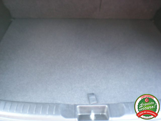 SUZUKI Vitara usata, con Fari LED