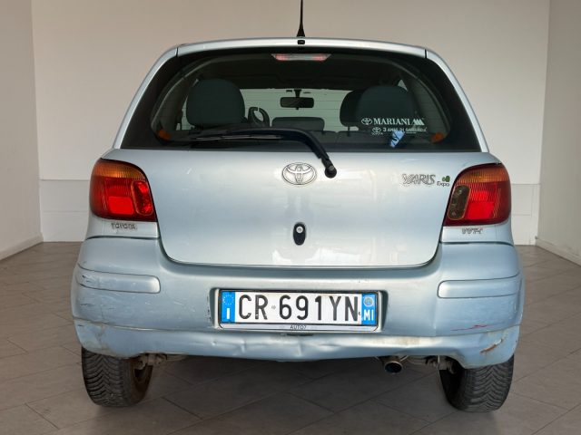 TOYOTA Yaris usata 5