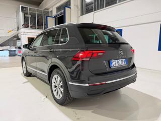 VOLKSWAGEN Tiguan usata, con Airbag laterali
