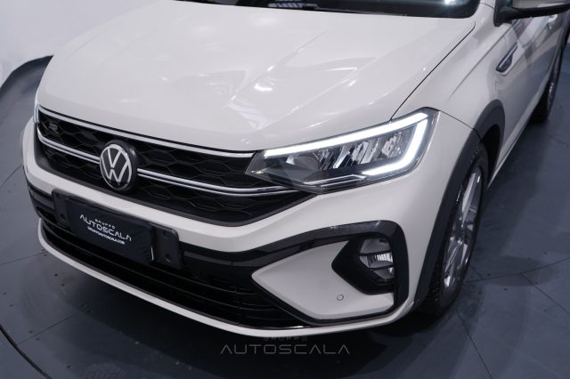 VOLKSWAGEN Taigo usata, con Vivavoce