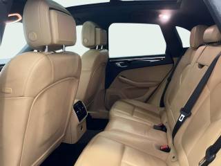 PORSCHE Macan usata, con Hill holder
