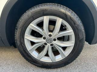 VOLKSWAGEN Tiguan usata, con Sedile posteriore sdoppiato