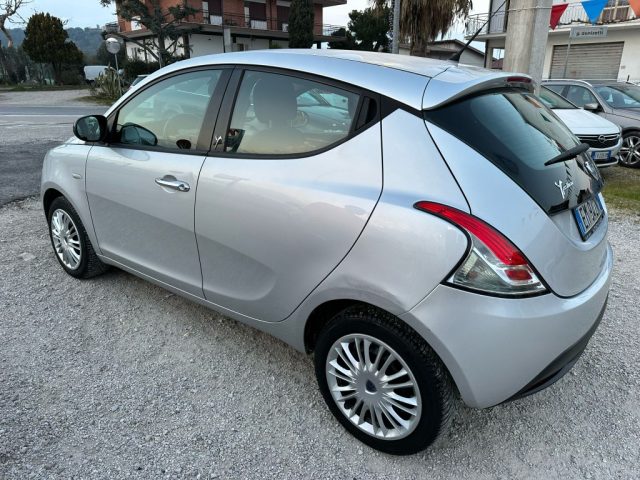 LANCIA Ypsilon usata, con Chiusura centralizzata