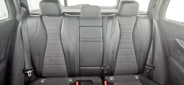 MERCEDES-BENZ E 300 usata 65