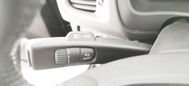 VOLVO V40 Cross Country usata 54