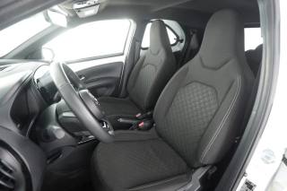 TOYOTA Aygo X usata 2