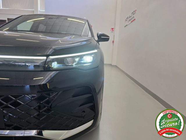 VOLKSWAGEN Tiguan usata, con Sedile posteriore sdoppiato