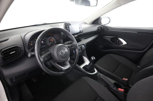TOYOTA Yaris usata 1
