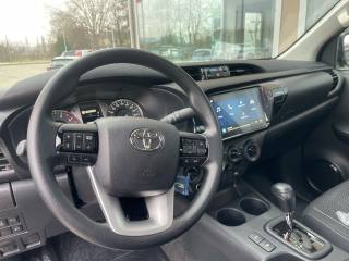 TOYOTA Hilux usata, con Fendinebbia