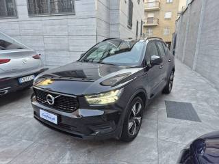 VOLVO XC40 T5 Recharge Plug-in Hybrid R-design