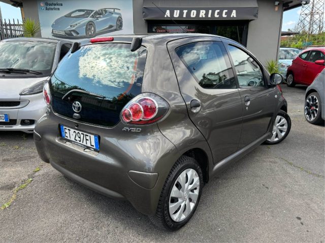 TOYOTA Aygo usata, con Alzacristalli elettrici