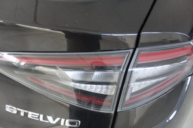 ALFA ROMEO Stelvio usata, con Controllo vocale