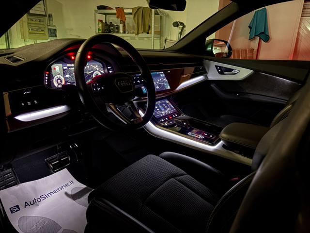 AUDI Q8 usata, con Interni in pelle