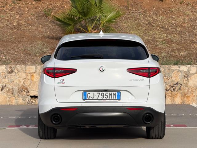 ALFA ROMEO Stelvio usata, con Boardcomputer