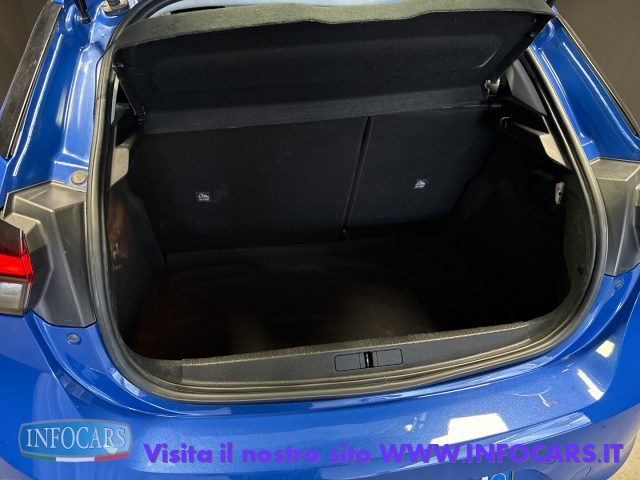 OPEL Corsa usata, con Autoradio digitale