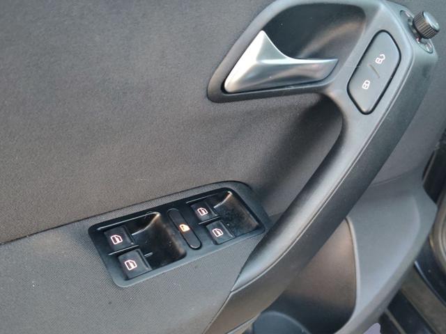 VOLKSWAGEN Polo usata, con Pneumatici estivi