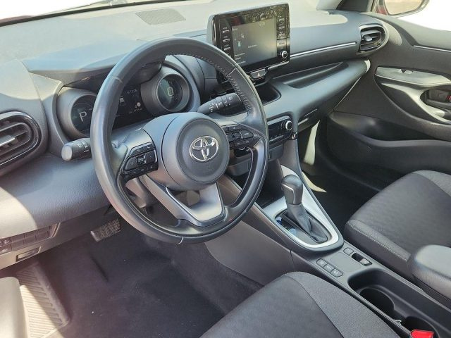 TOYOTA Yaris usata, con Cruise Control