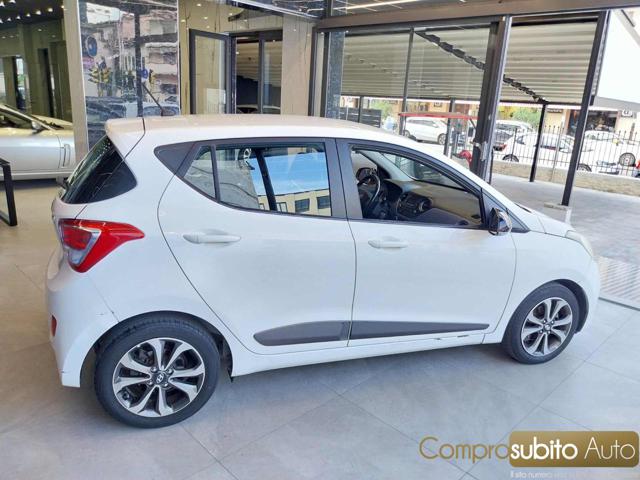 HYUNDAI i10 usata, con Alzacristalli elettrici