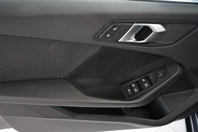 BMW 116 usata, con Sensori di parcheggio anteriori