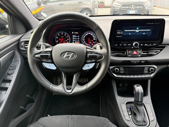 HYUNDAI i30 usata, con Park Distance Control