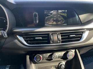 ALFA ROMEO Stelvio usata, con Chiusura centralizzata