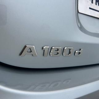 MERCEDES-BENZ A 180 usata, con Autoradio digitale