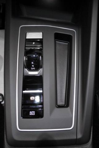 VOLKSWAGEN Golf usata, con ESP