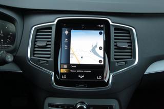 VOLVO XC90 usata, con Autoradio digitale