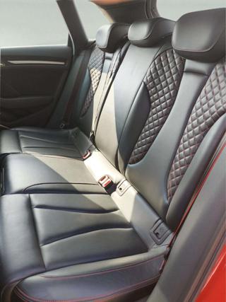 AUDI RS usata, con Volante multifunzione