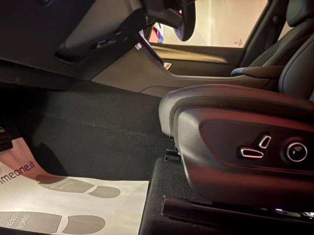 MASERATI Grecale usata, con Luci diurne