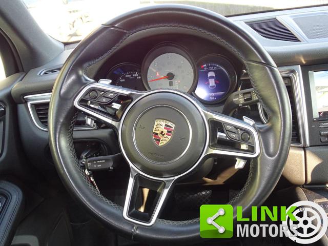 PORSCHE Macan usata, con Boardcomputer