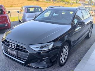 AUDI A4 usata, con Autoradio