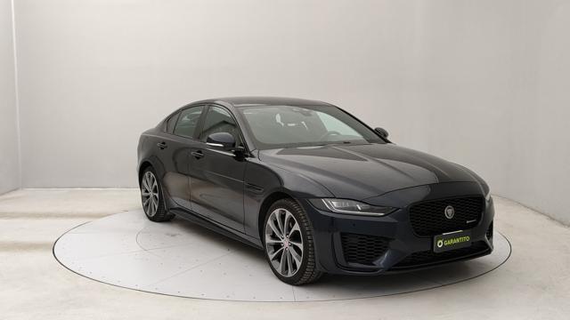 JAGUAR XE usata, con Boardcomputer