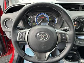 TOYOTA Yaris usata, con Cerchi in lega