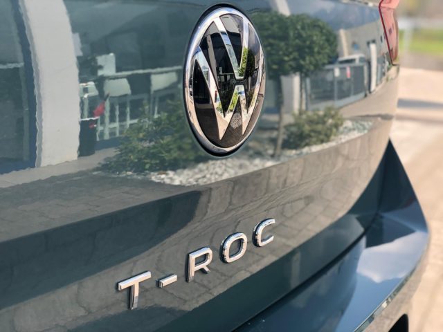 VOLKSWAGEN T-Roc usata, con Climatizzatore automatico, 2 zone