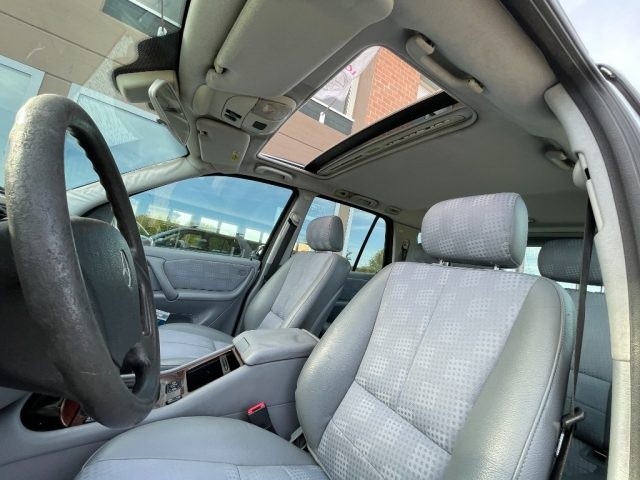 MERCEDES-BENZ ML 270 usata, con Servosterzo