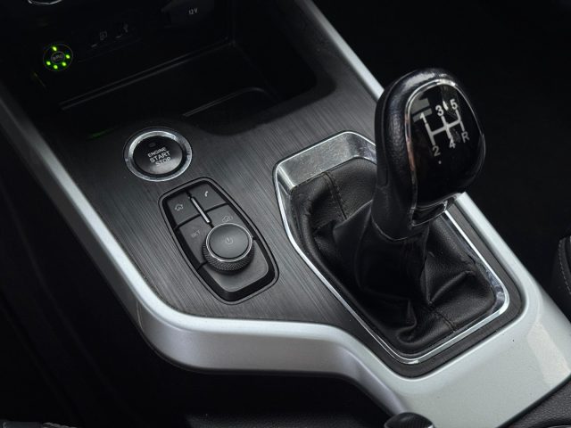 DR MOTOR DR 5.0 usata, con Regolazione elettrica sedili