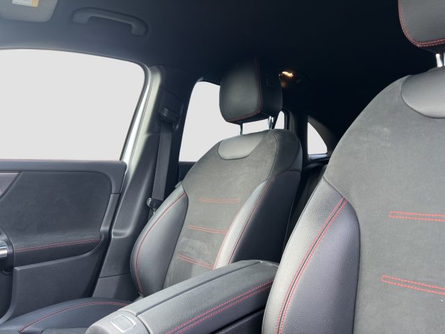 MERCEDES-BENZ CLA usata 9