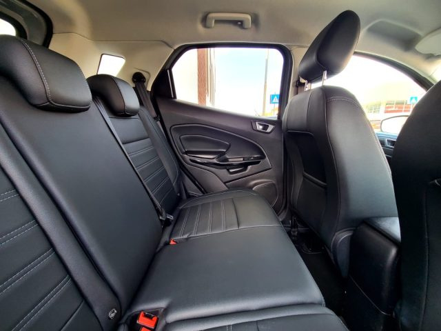 FORD EcoSport usata, con Luci diurne