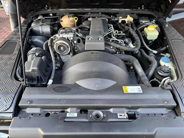 LAND ROVER Defender usata, con Bracciolo