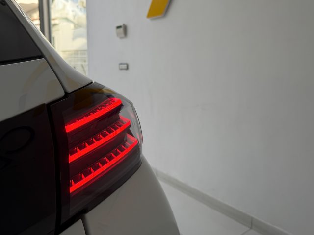 PEUGEOT 208 usata, con Controllo automatico clima