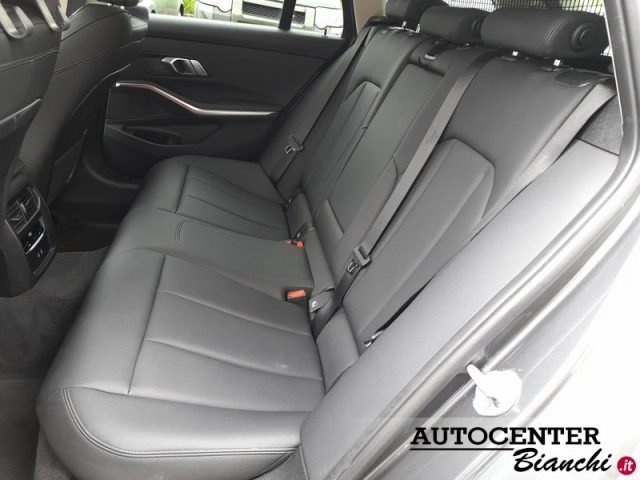 BMW 320 usata, con Autoradio digitale