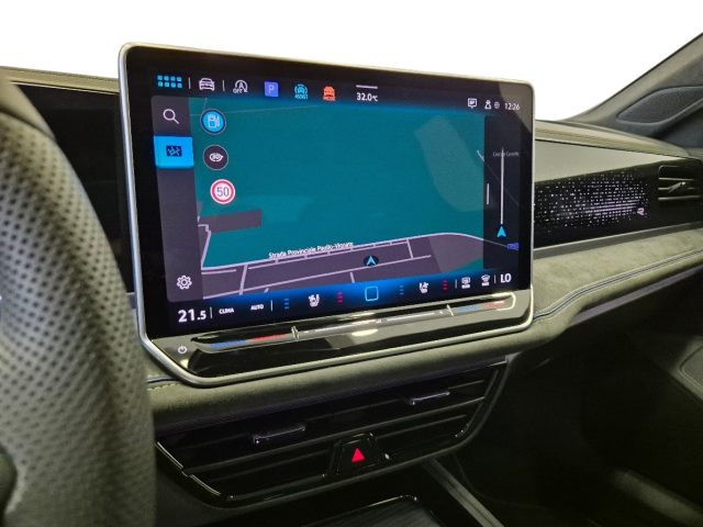 VOLKSWAGEN Passat usata, con Controllo automatico clima